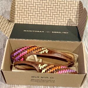 NWT | Manitobah | Gabriel Frey | WIPHUNAKSON | COCOA/CACAO | Slingback | W7.5